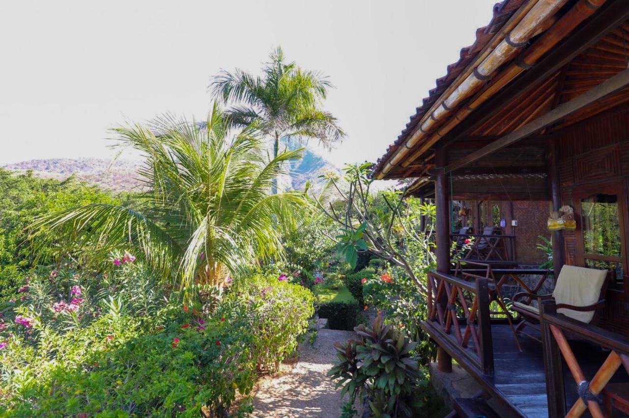 Eka Purnama Cottages Amed Esterno foto